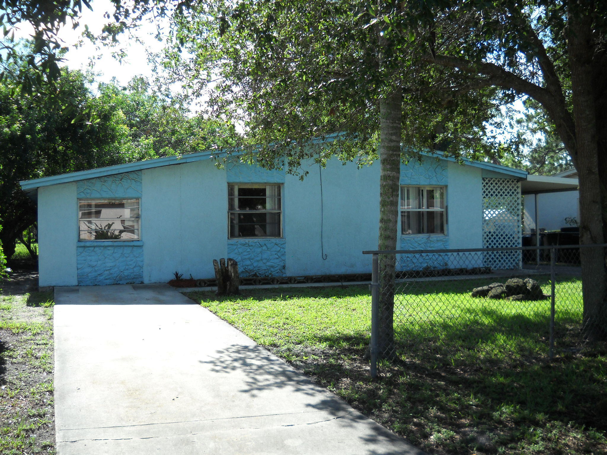 518 Lincoln Road Cocoa, FL 32926 - Photo 3 of 17 028