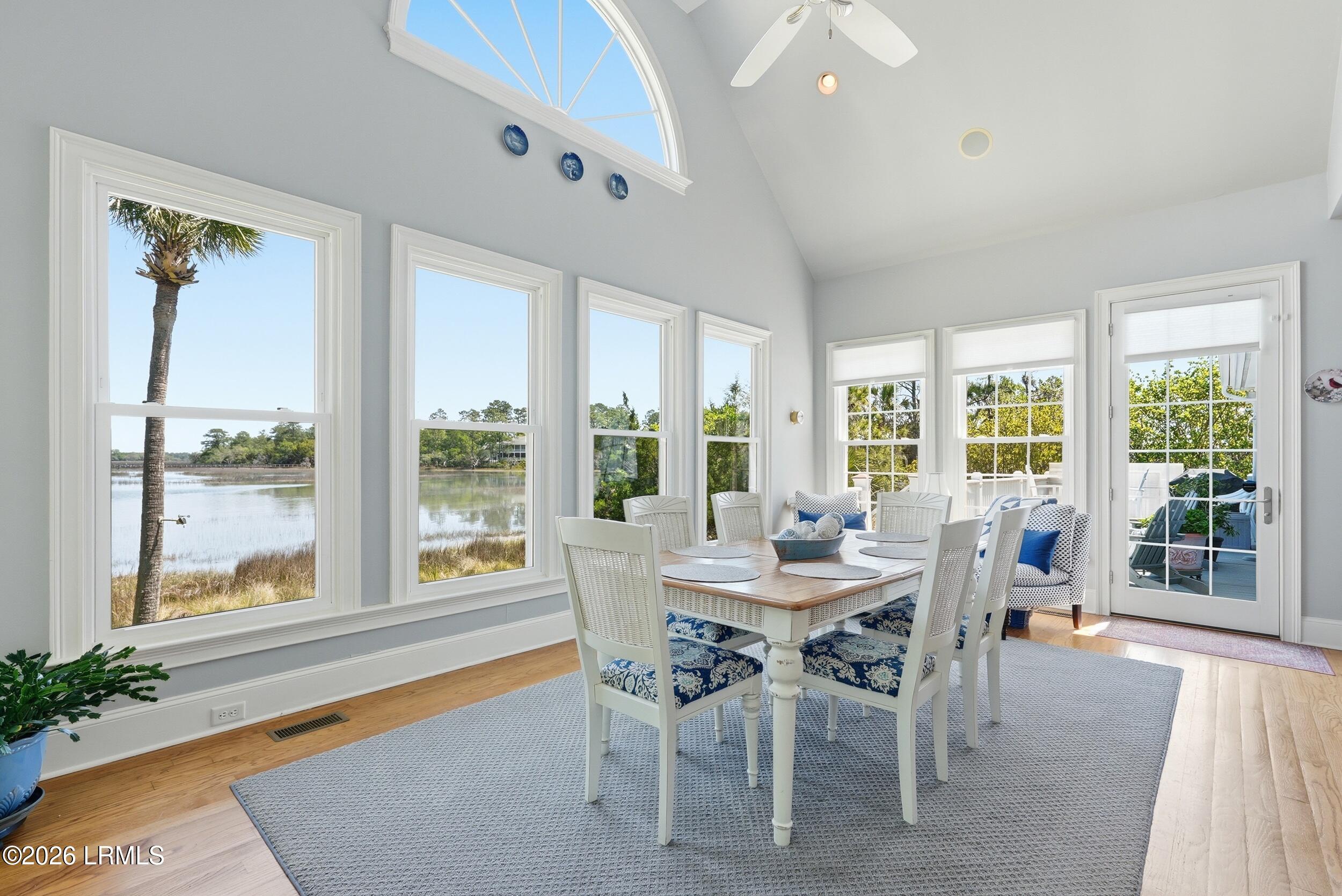 213 De La Gaye Point Beaufort, SC 29902 - Photo 15 of 63 Breakfast room