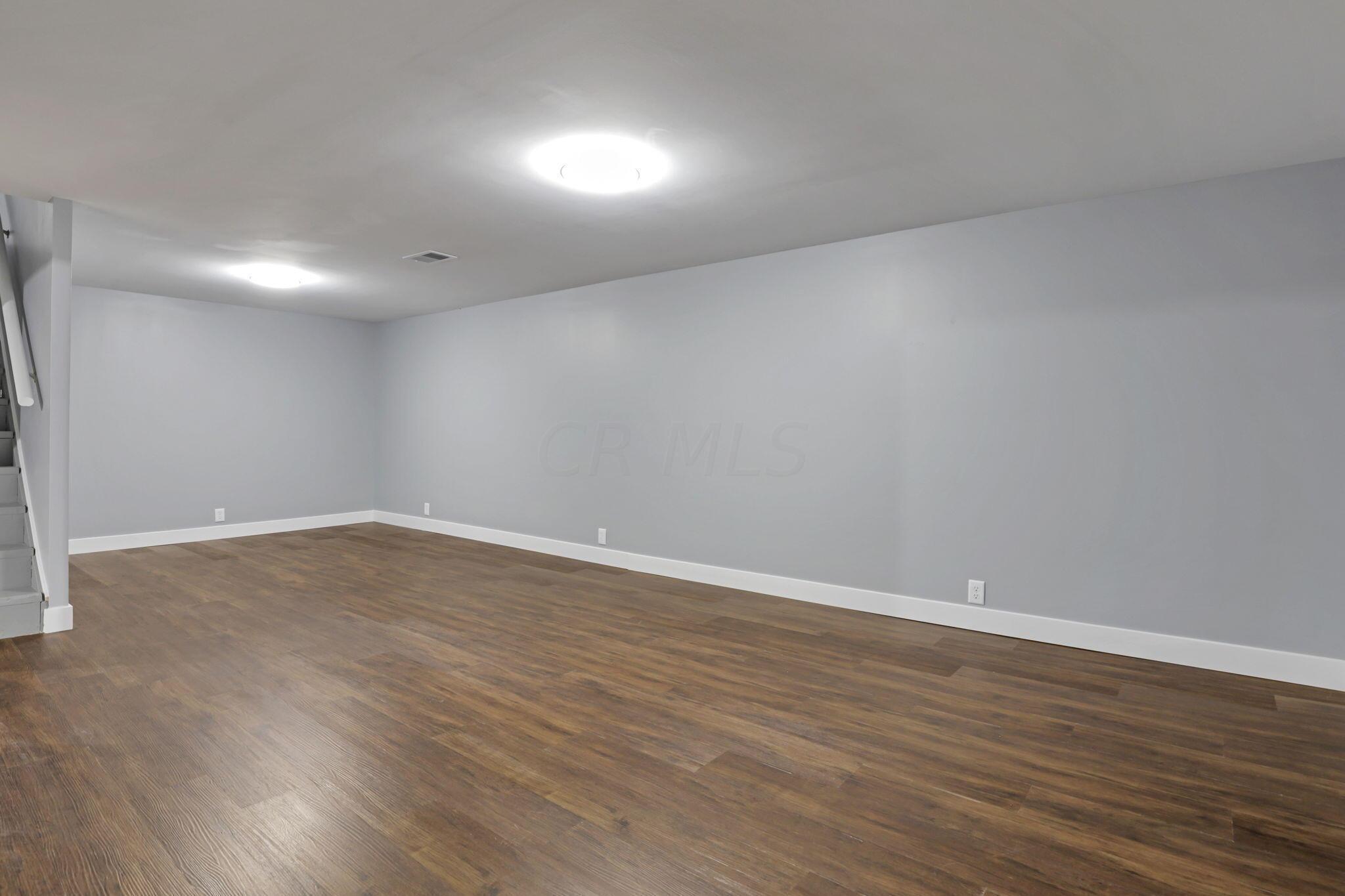 473 Smith Road Columbus, OH 43228 - Photo 36 of 45 Family Room (basement)