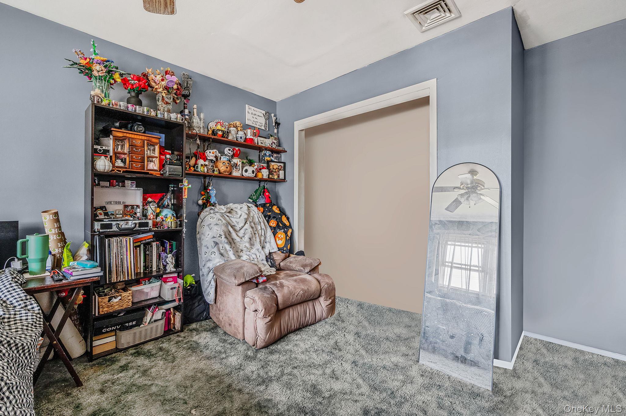 1335 August Road North Babylon, NY 11703 - Photo 31 of 40
