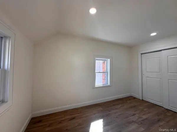 $3,975 | 12 Canyon Street, Huntington, NY 11743