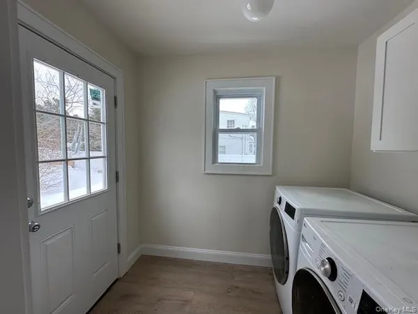 $3,975 | 12 Canyon Street, Huntington, NY 11743