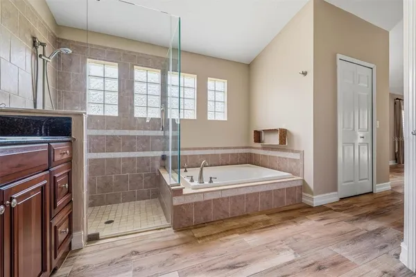 $4,653 | 18806 Chemille Drive, Lutz, FL 33558