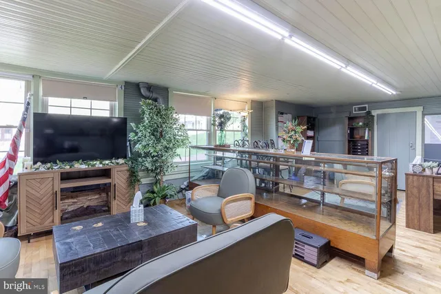 $124,900 | 627 Hannah Street, Houtzdale, PA 16651