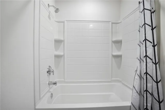 $189,000 | 109 Dewey Avenue, Alice, TX 78332