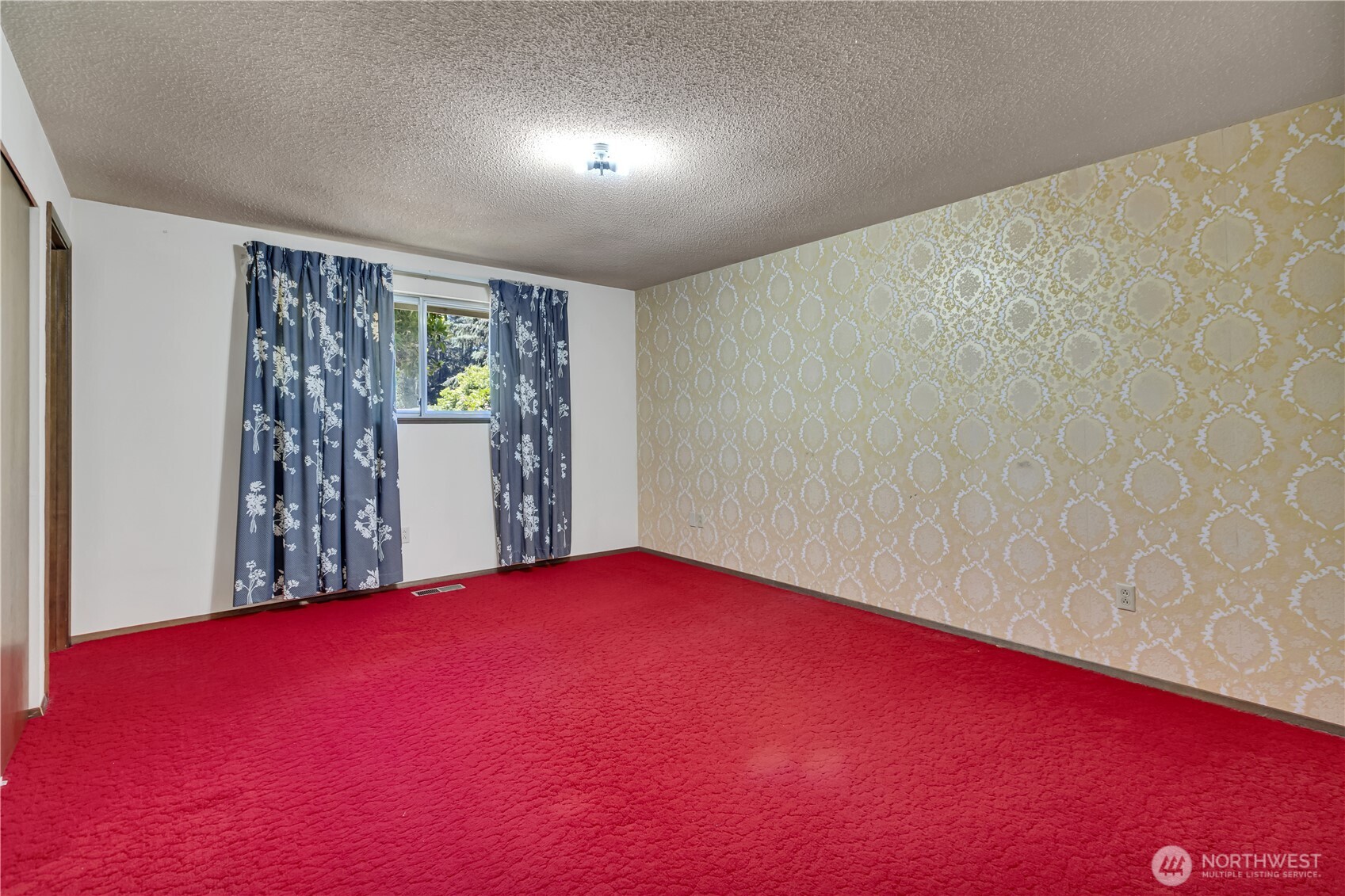 8841 Timber Loop Southeast Olympia, WA 98513 - Photo 18 of 34