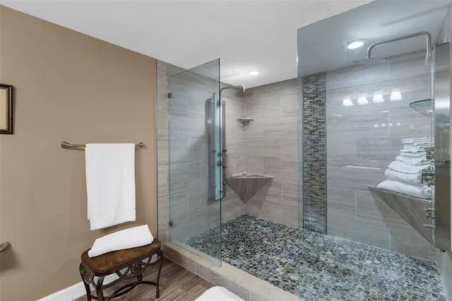 a view of a workspace with furniture