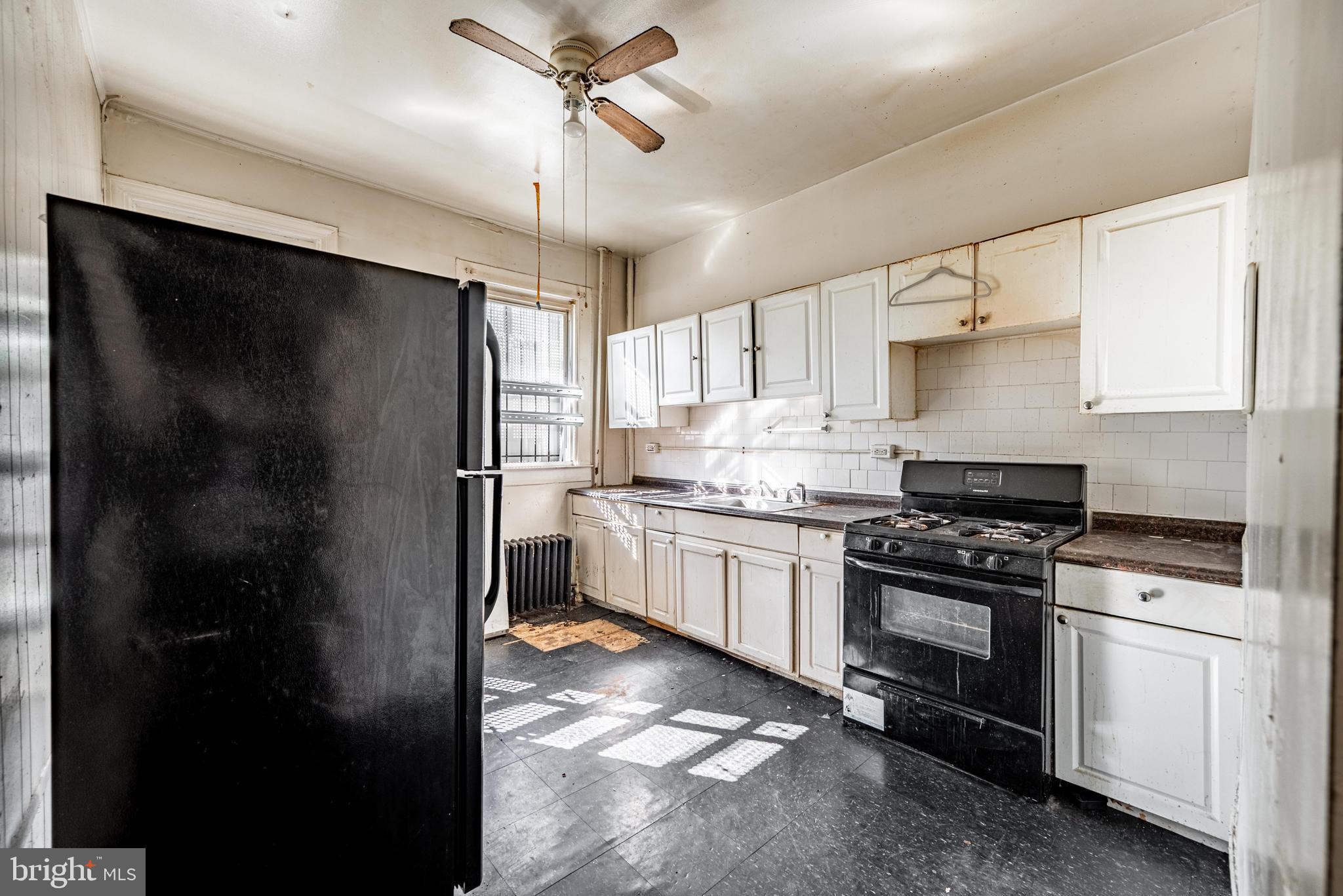 1706 Appleton Street Baltimore, MD 21217 - Photo 11 of 26