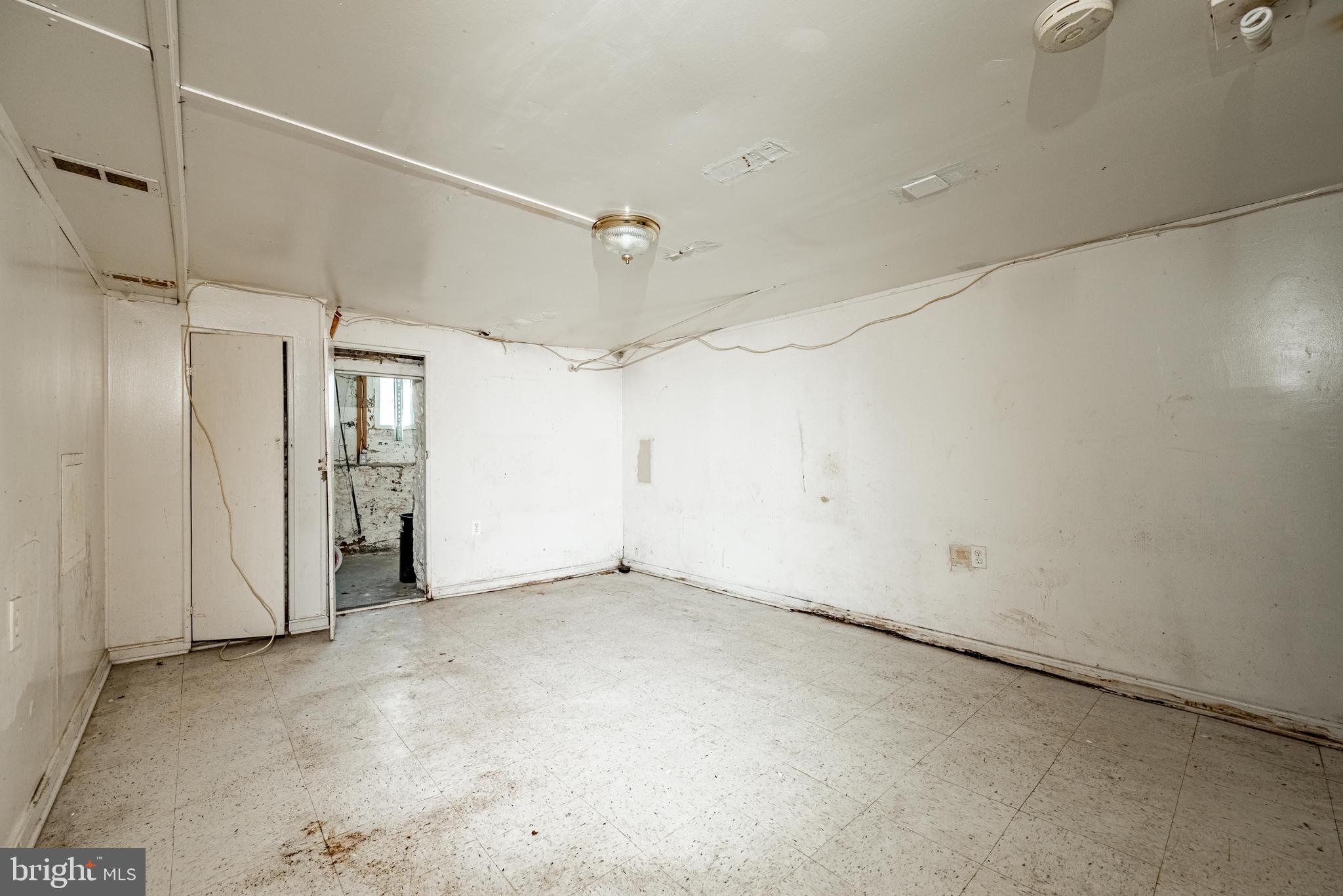 1706 Appleton Street Baltimore, MD 21217 - Photo 24 of 26