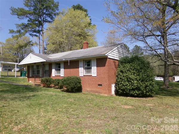 $135,000 | 1317 Ross Drive, Unit 2, Albemarle, NC 28001