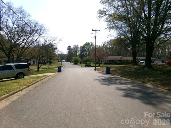 $135,000 | 1317 Ross Drive, Unit 2, Albemarle, NC 28001