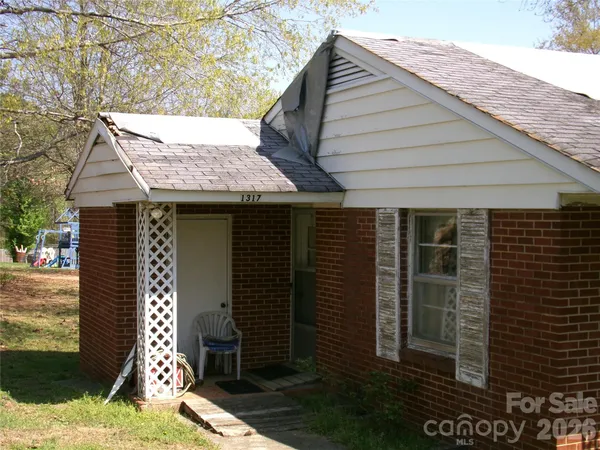 $135,000 | 1317 Ross Drive, Unit 2, Albemarle, NC 28001