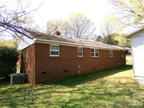 $135,000 | 1317 Ross Drive, Unit 2, Albemarle, NC 28001