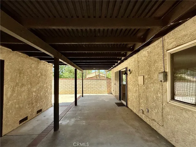 $3,000 | 2760 Monroe Street, Riverside, CA 92504