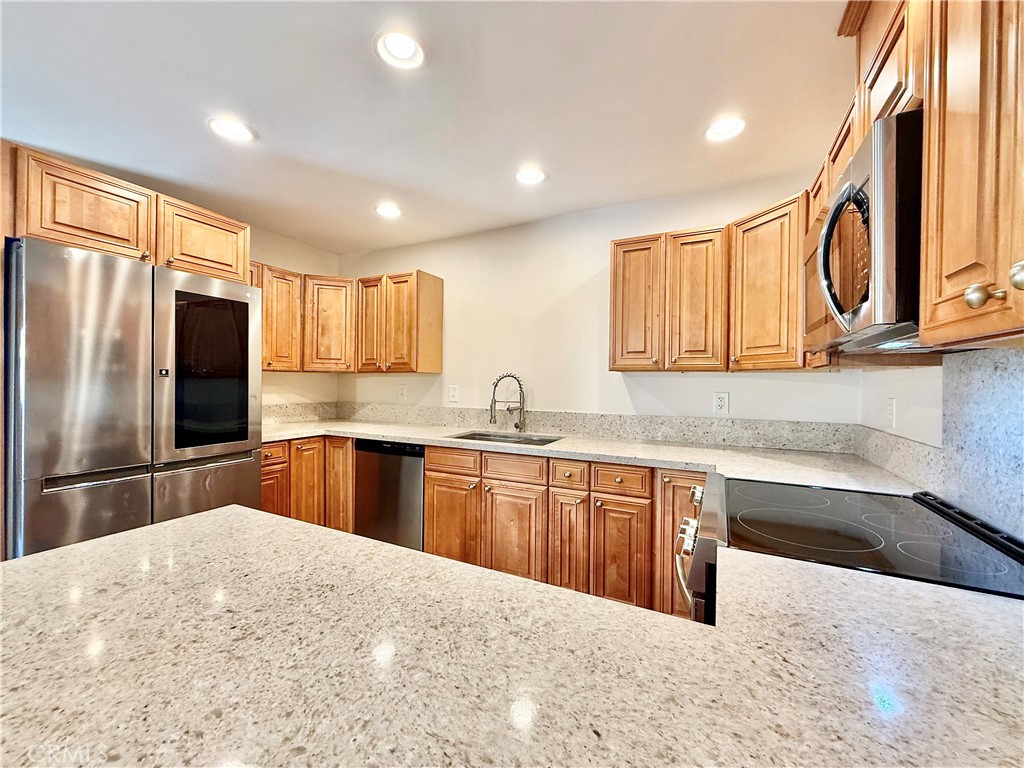 2760 Monroe Street Riverside, CA 92504 - Photo 10 of 43