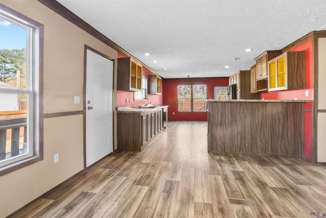 $1,400 | 19222 McLin Road, Livingston, LA 70754