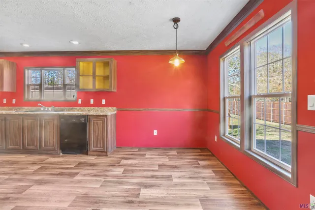 $1,400 | 19222 McLin Road, Livingston, LA 70754