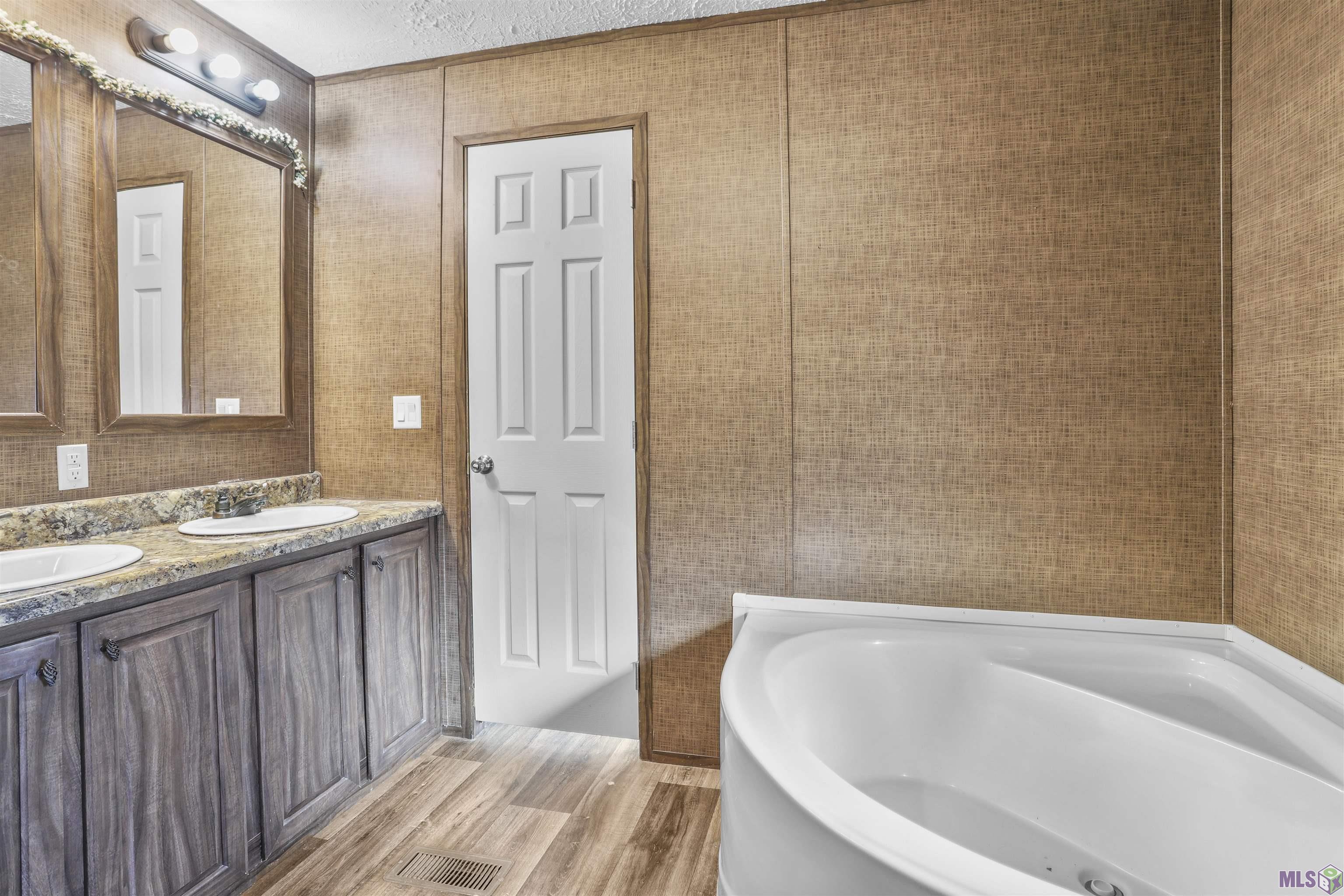 19222 McLin Road Livingston, LA 70754 - Photo 10 of 14