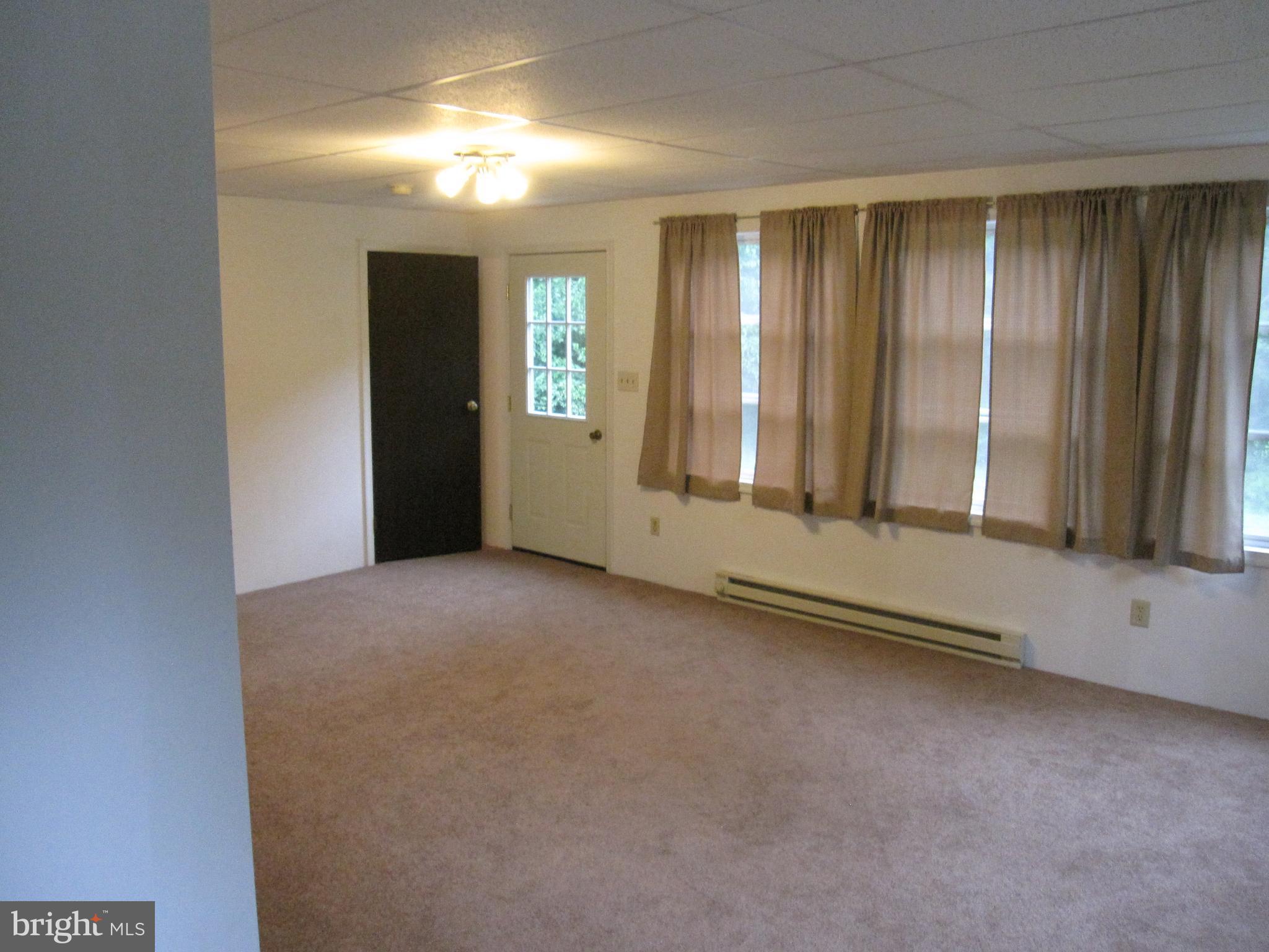 7516 Race Road Hanover, MD 21076 - Photo 12 of 27 Interior (General)