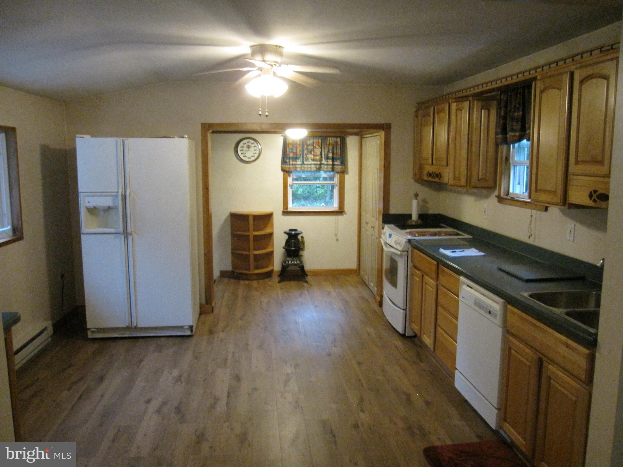 7516 Race Road Hanover, MD 21076 - Photo 26 of 27 Kitchen