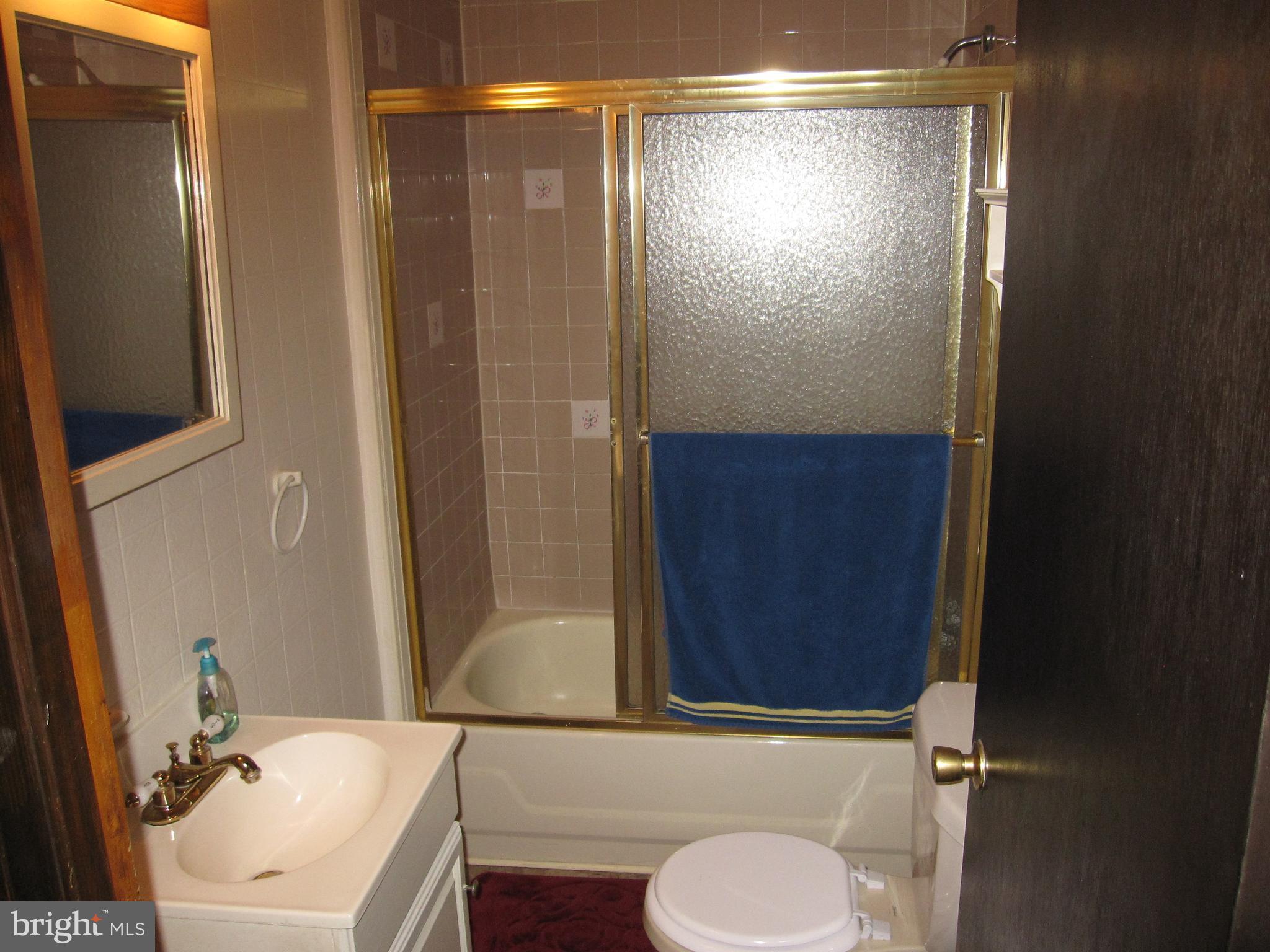 7516 Race Road Hanover, MD 21076 - Photo 27 of 27 Bath