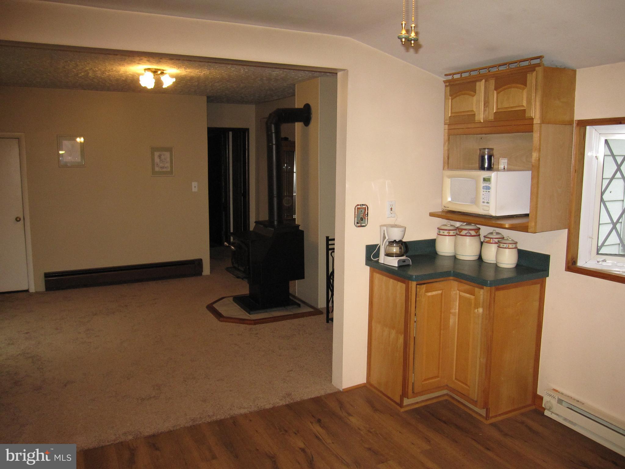 7516 Race Road Hanover, MD 21076 - Photo 8 of 27 Kitchen