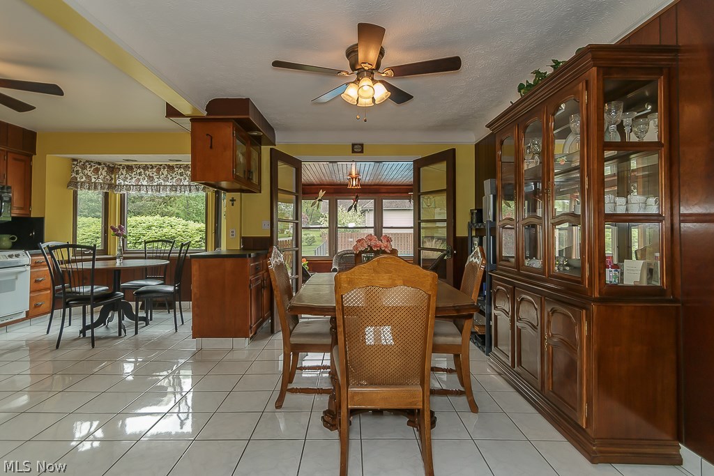 30446 Ridge Road Wickliffe, OH 44092 - Photo 25 of 28 Gallery Image 25