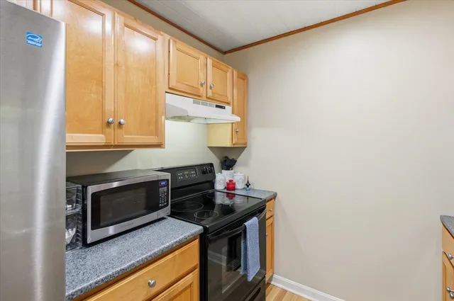 $274,000 | 425 Dorset Street, Unit 21, South Burlington, VT 05403