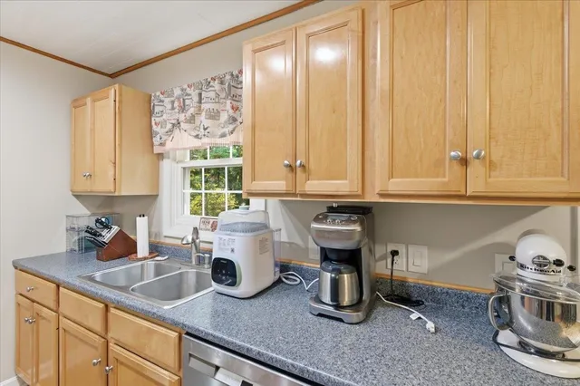 $274,000 | 425 Dorset Street, Unit 21, South Burlington, VT 05403