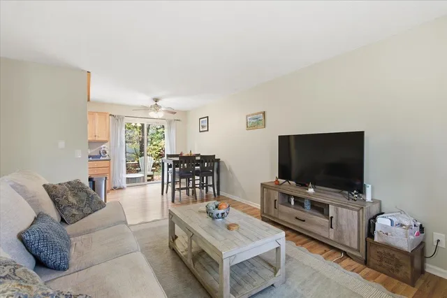 $274,000 | 425 Dorset Street, Unit 21, South Burlington, VT 05403