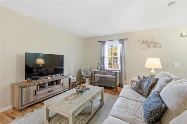 $274,000 | 425 Dorset Street, Unit 21, South Burlington, VT 05403