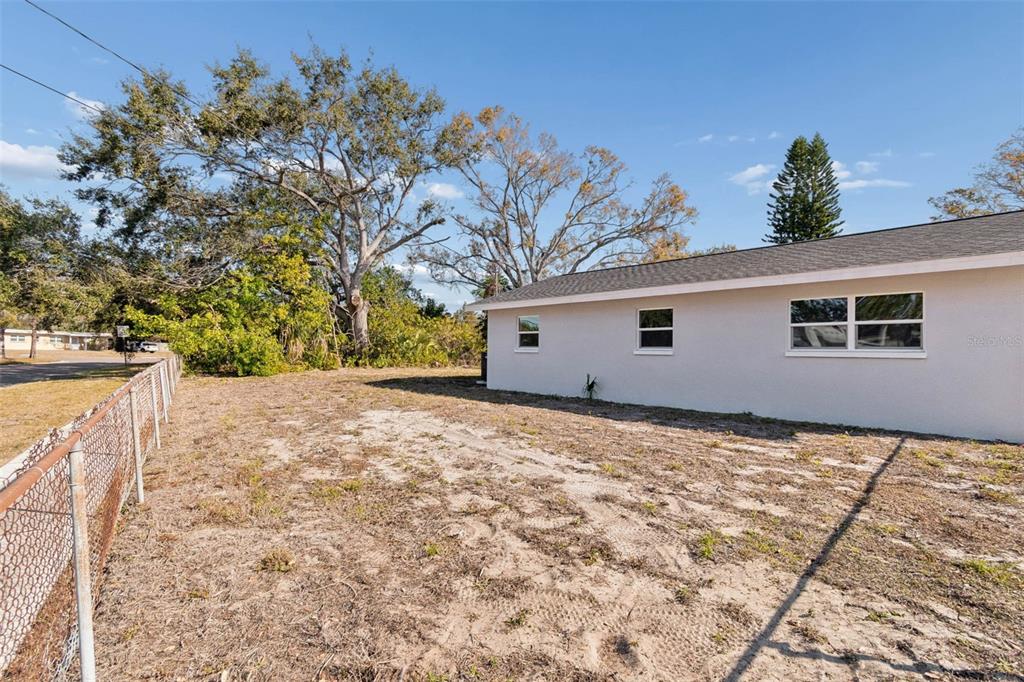 7097 Delta Way Clearwater, FL 33764 - Photo 11 of 71