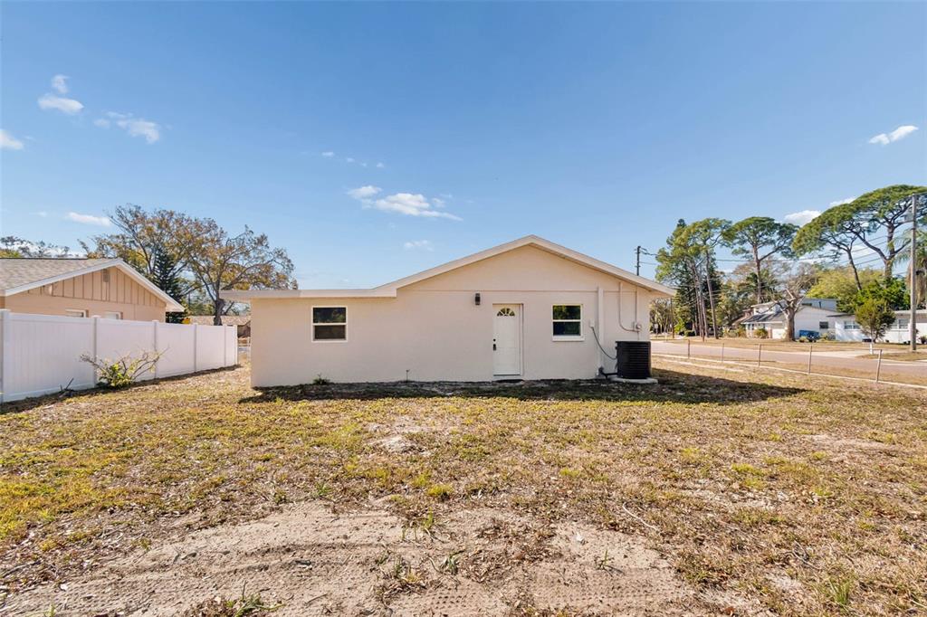 7097 Delta Way Clearwater, FL 33764 - Photo 55 of 71