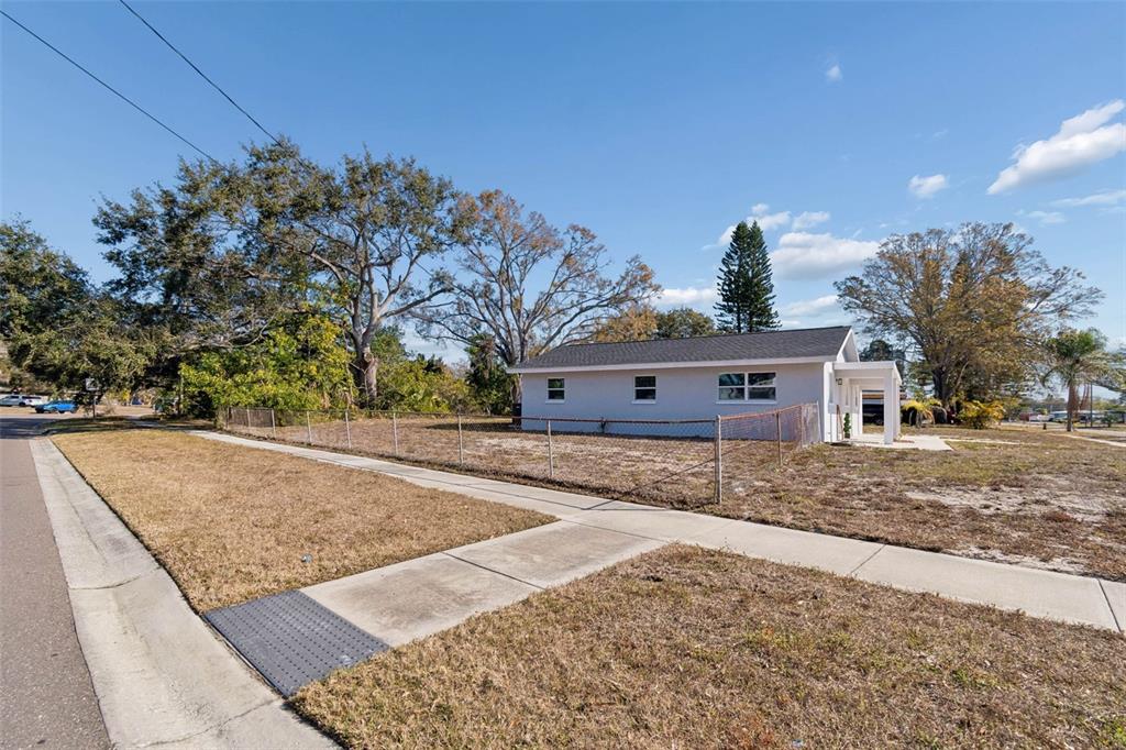 7097 Delta Way Clearwater, FL 33764 - Photo 7 of 71