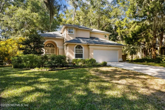 $899,000 | 95062 Mackinas Circle, Fernandina Beach, FL 32034