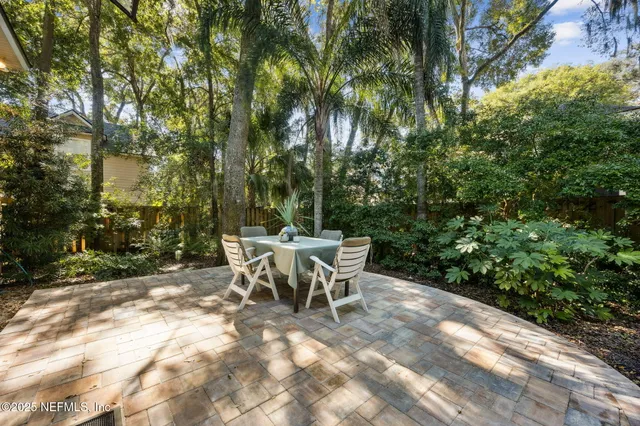 $899,000 | 95062 Mackinas Circle, Fernandina Beach, FL 32034