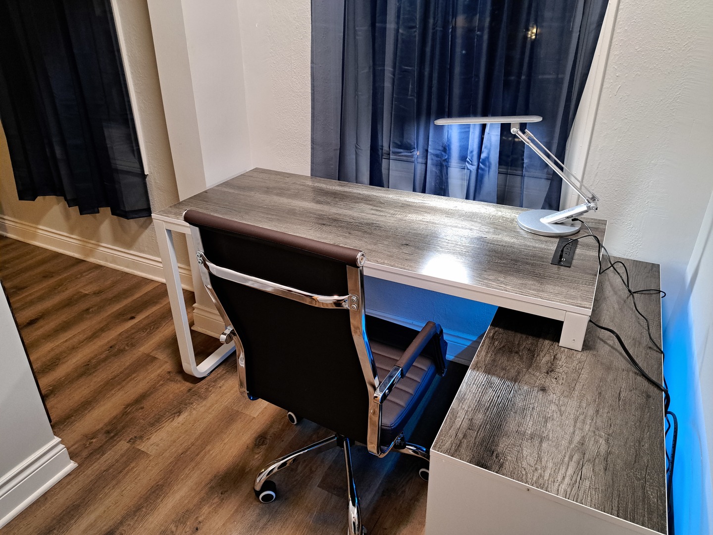 1540 West 17th Street, Unit 2 Chicago, IL 60608 - Photo 22 of 22 a view of a room with wooden floor and windows