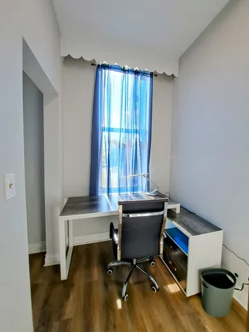 $2,500 | 1540 West 17th Street, Unit 2, Chicago, IL 60608