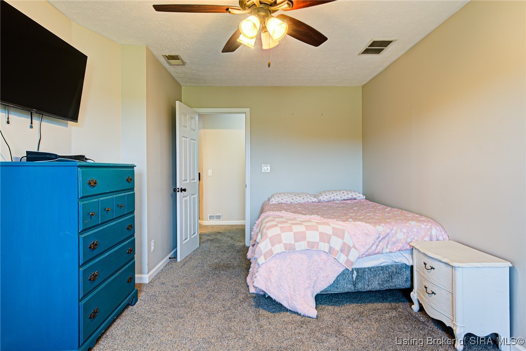 1625 Old State Road Henryville, IN 47126 - Photo 38 of 72 Bedroom