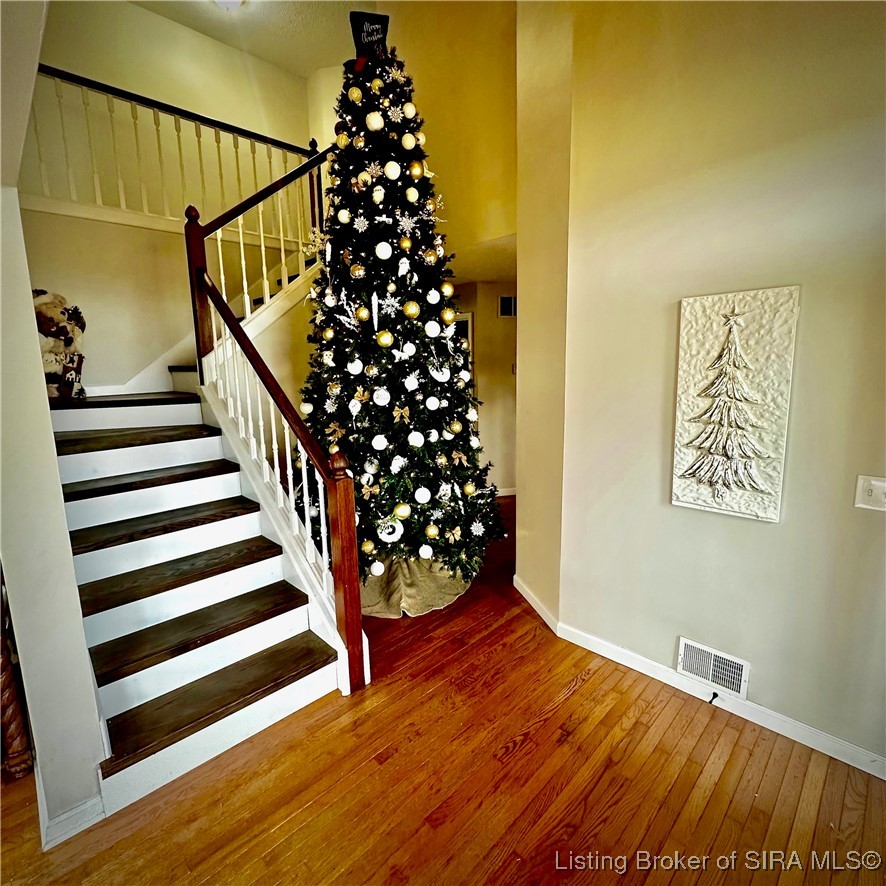 1625 Old State Road Henryville, IN 47126 - Photo 5 of 72 Foyer