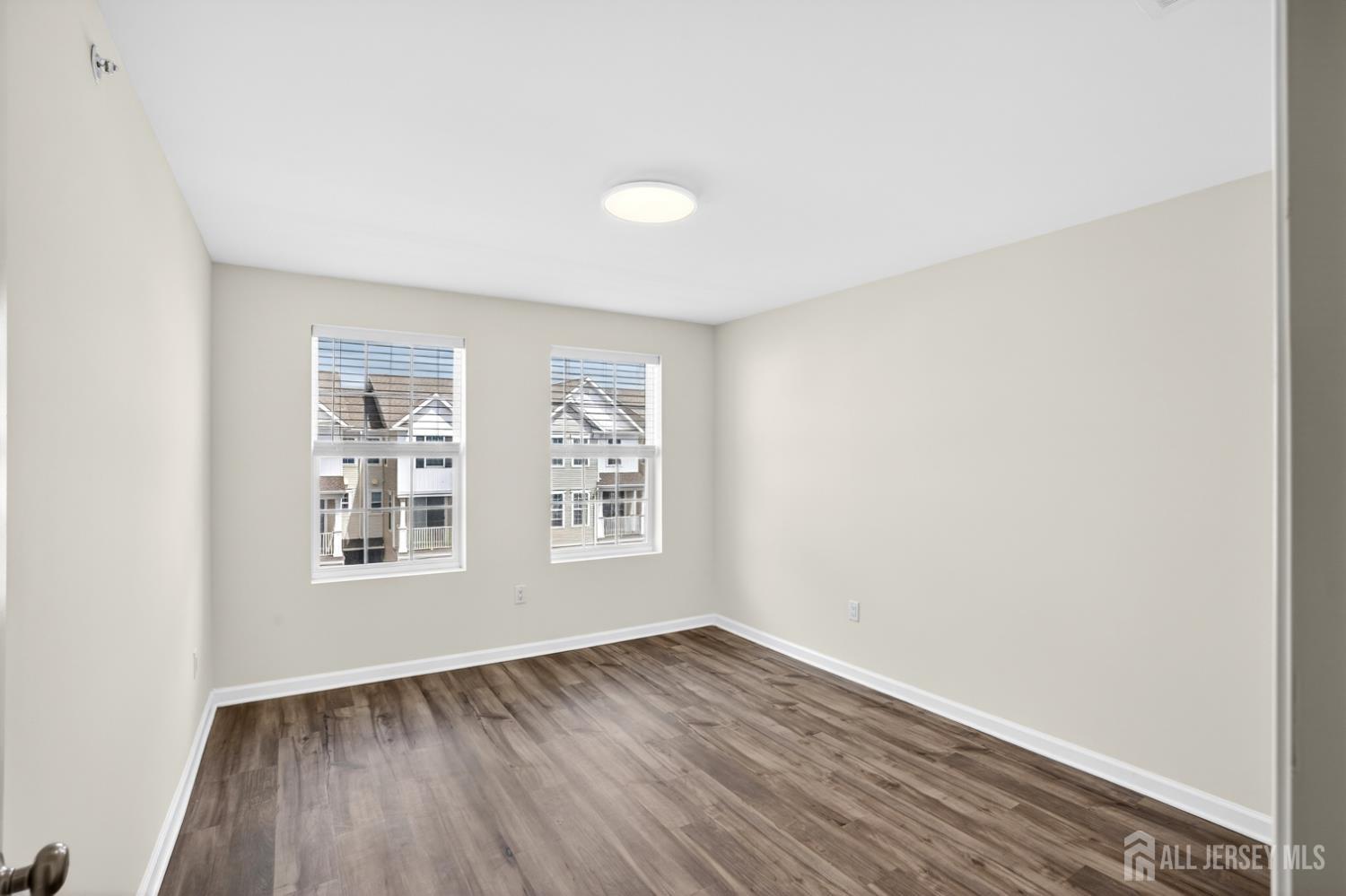 728 Station Road Dunellen, NJ 08812 - Photo 29 of 51