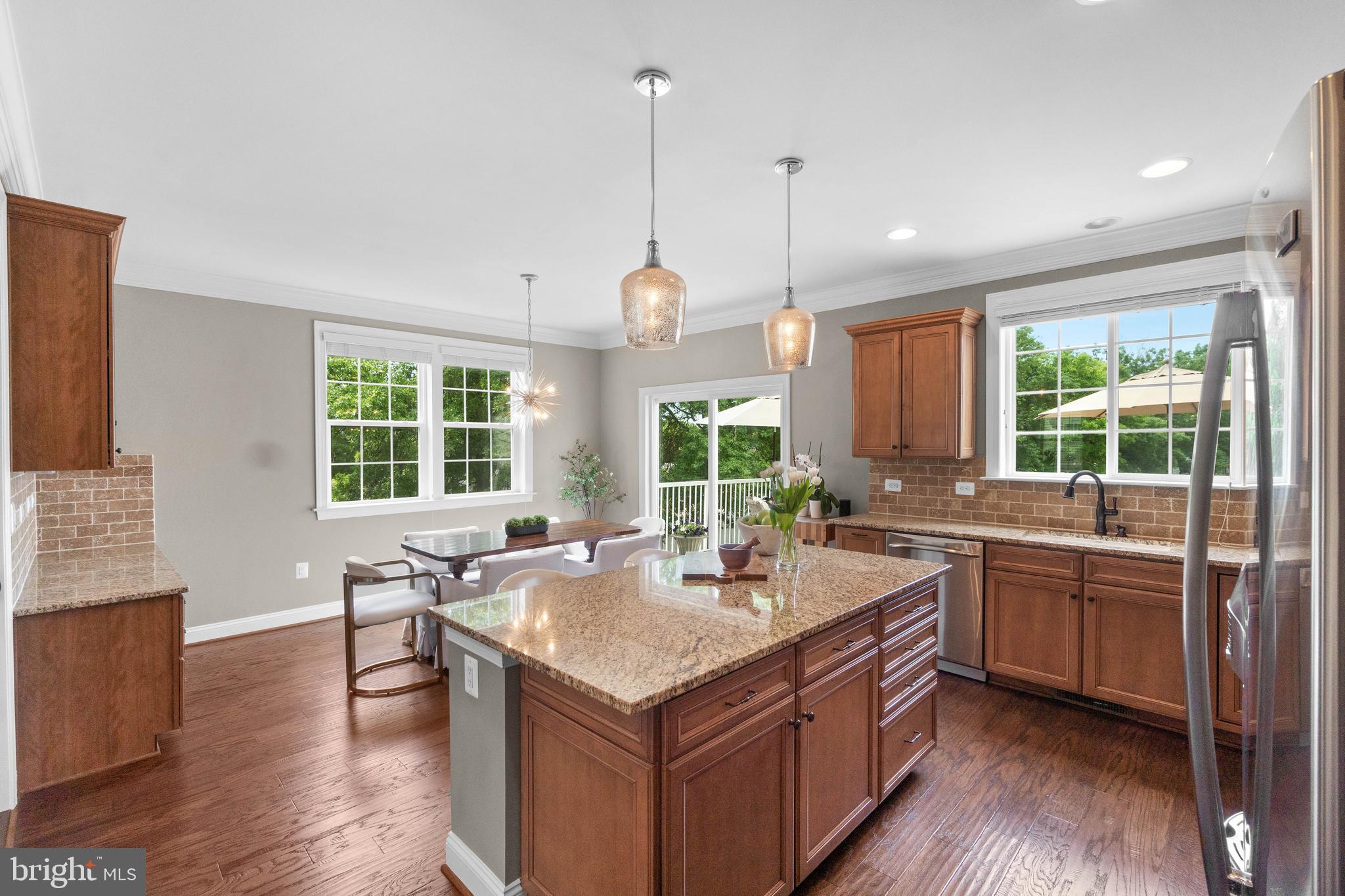44127 Turf Field Square Chantilly, VA 20152 - Photo 5 of 27 Gallery Image 5