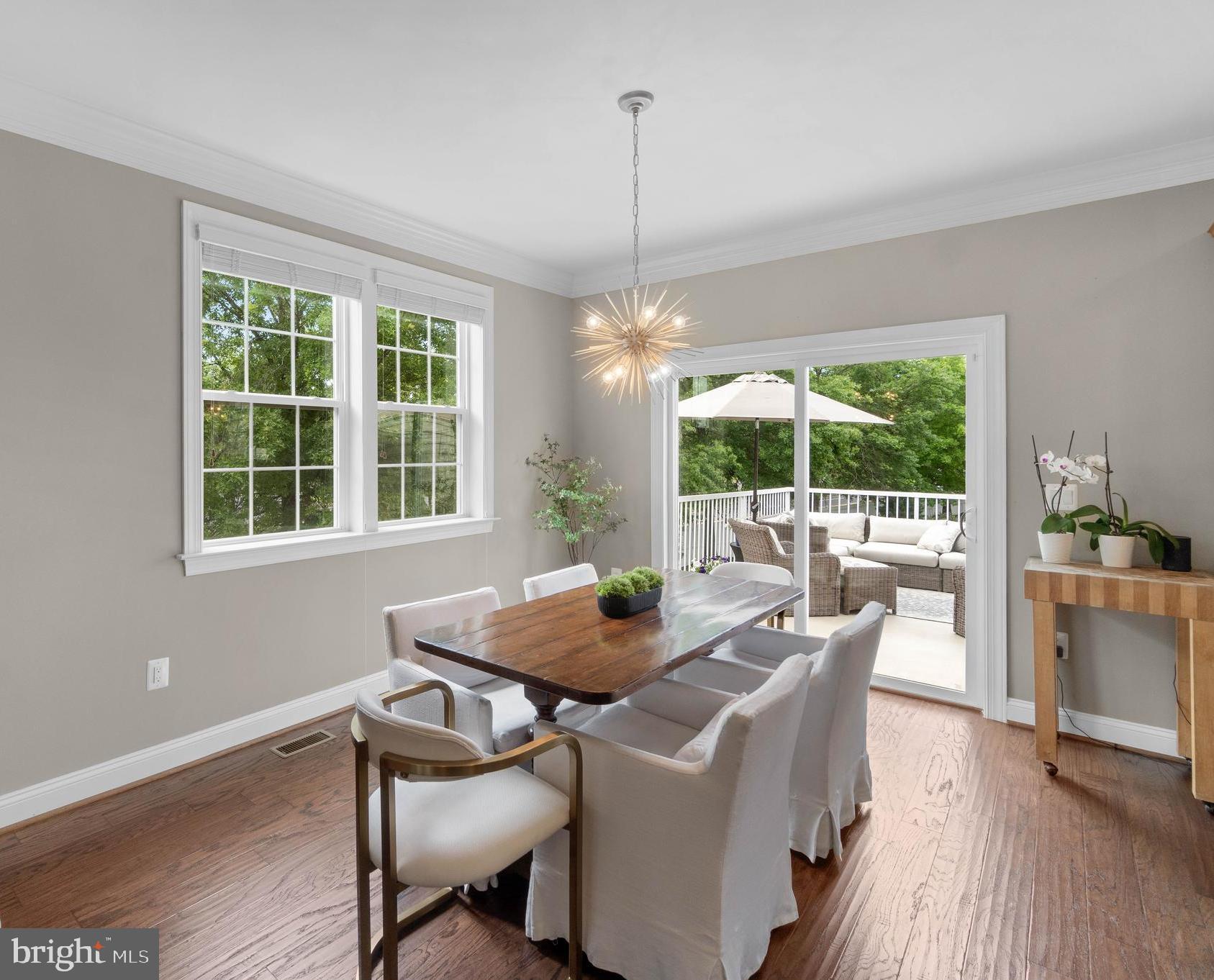 44127 Turf Field Square Chantilly, VA 20152 - Photo 7 of 27 Gallery Image 7