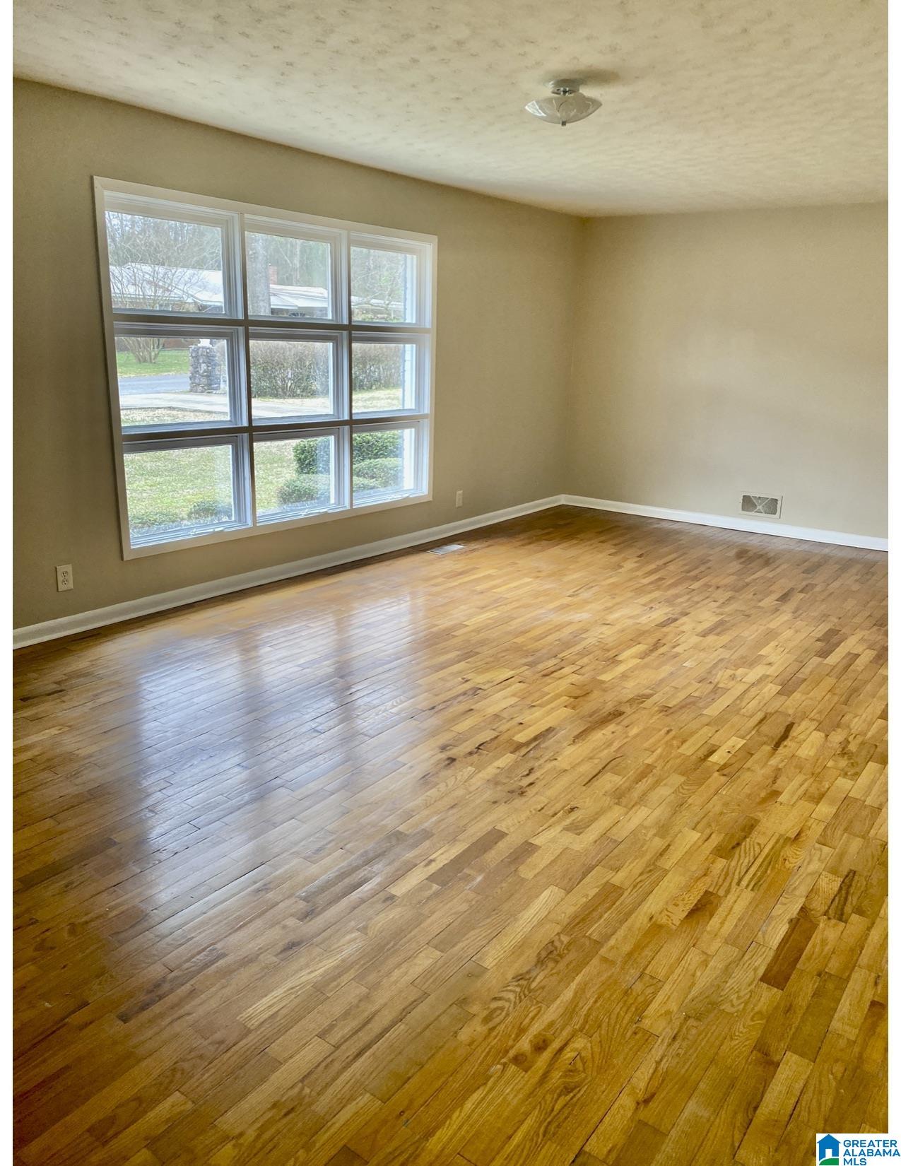 400 Howe Street Weaver, AL 36277 - Photo 12 of 33
