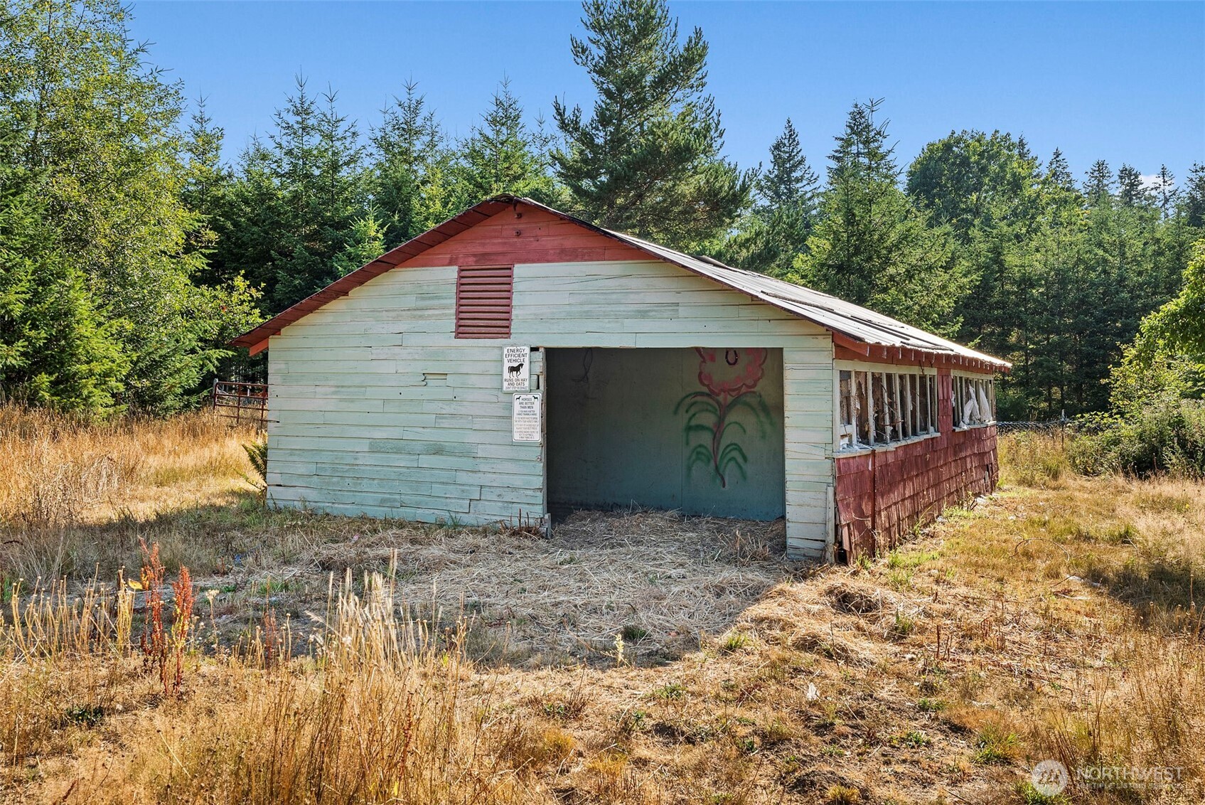 1335 Centralia Alpha Road Chehalis, WA 98532 - Photo 27 of 32 a view of a house with a yard