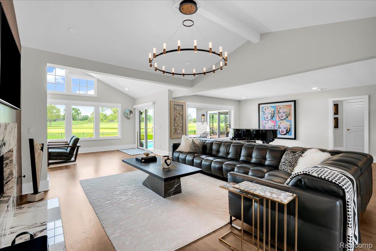 3816 West Maple Road Bloomfield Hills, MI 48301 - Photo 11 of 78 3816 W Maple_11.jpg