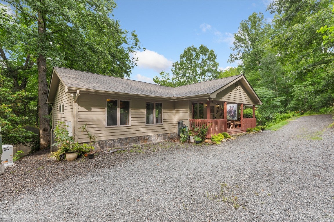 3398 Cullowhee Forest Road Cullowhee, NC 28723 - Photo 11 of 100 Gallery Image 11