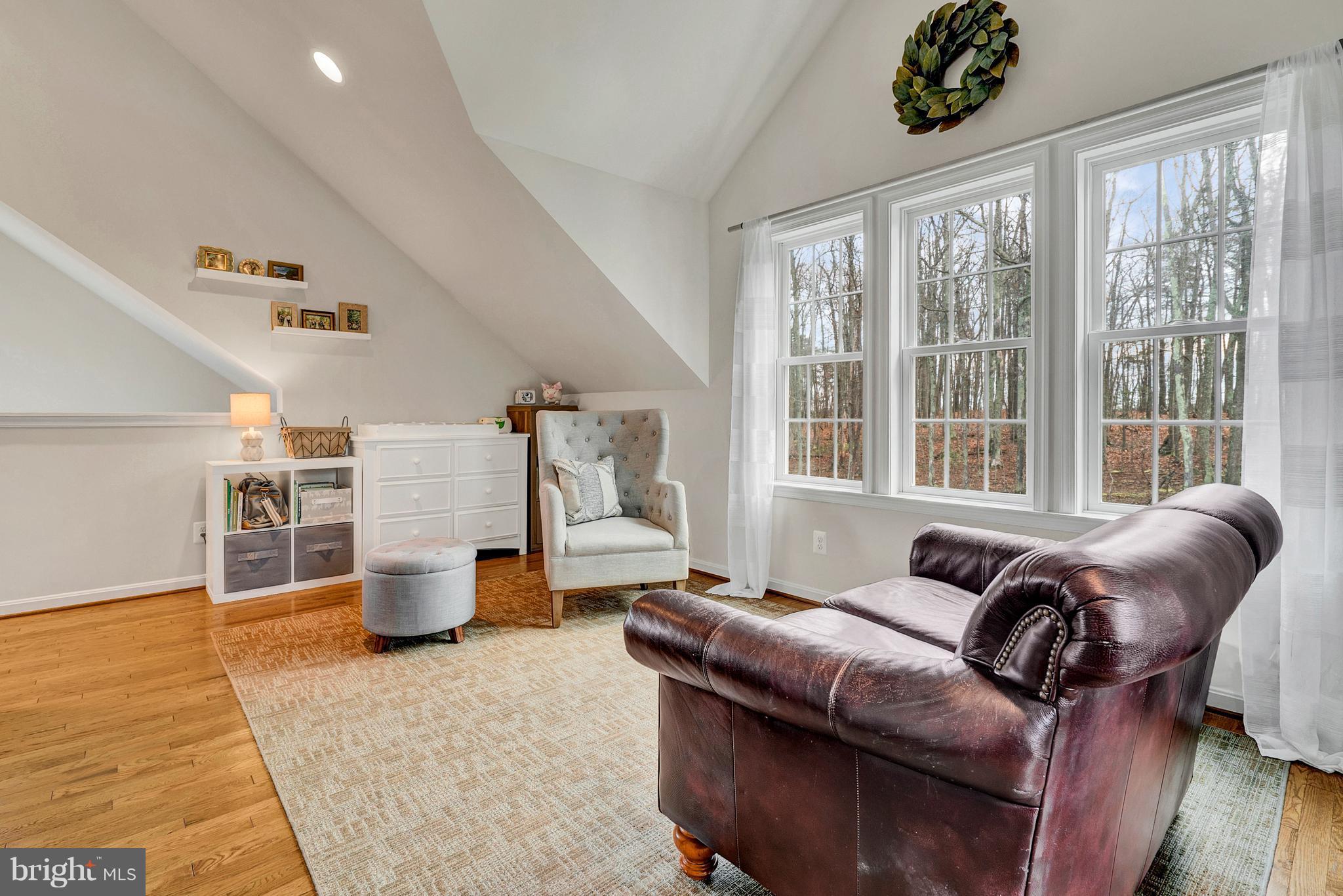 9343 Lake Daniel Road Marshall, VA 20115 - Photo 4 of 27 Family Room