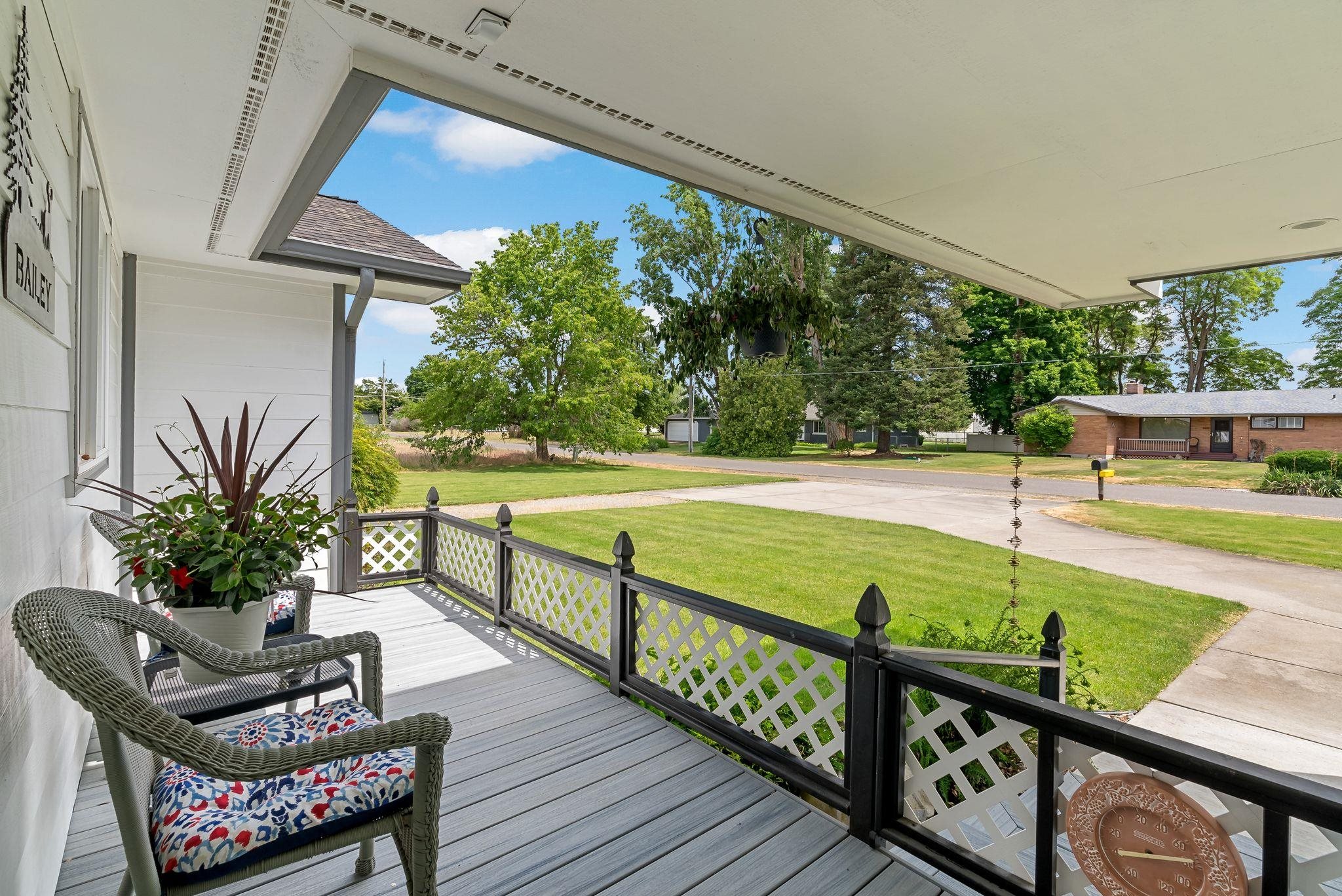 2223 North Long Road Greenacres, WA 99016 - Photo 4 of 46 Gallery Image 4
