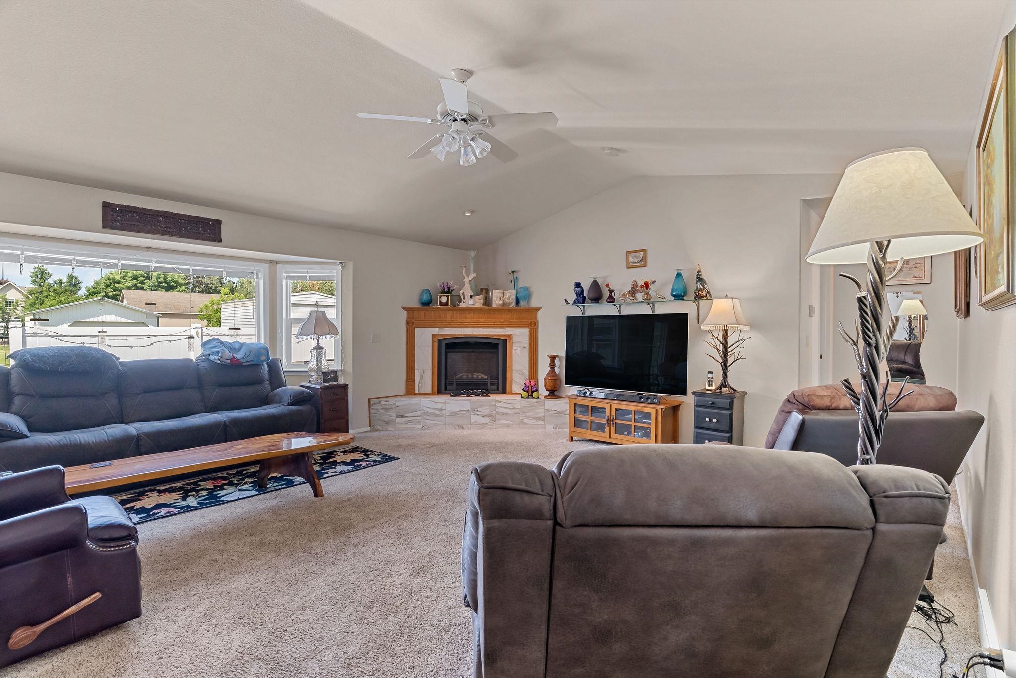2223 North Long Road Greenacres, WA 99016 - Photo 6 of 46 Gallery Image 6
